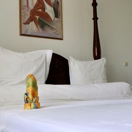 مدينة لو فوكلين Bed & Breakfast 6 Suites Piscine Et Plage Pointe Faula المظهر الخارجي الصورة