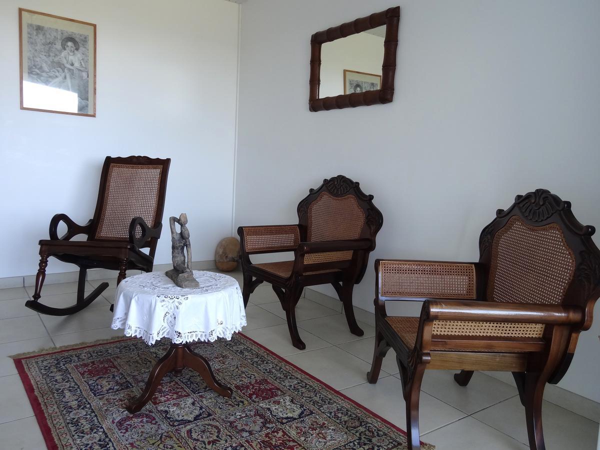 مدينة لو فوكلين Bed & Breakfast 6 Suites Piscine Et Plage Pointe Faula المظهر الخارجي الصورة