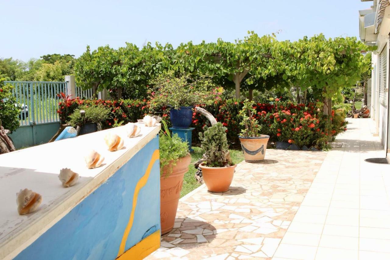 مدينة لو فوكلين Bed & Breakfast 6 Suites Piscine Et Plage Pointe Faula المظهر الخارجي الصورة